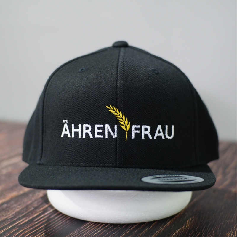 dorfkind-Aehrenfrau_Cap